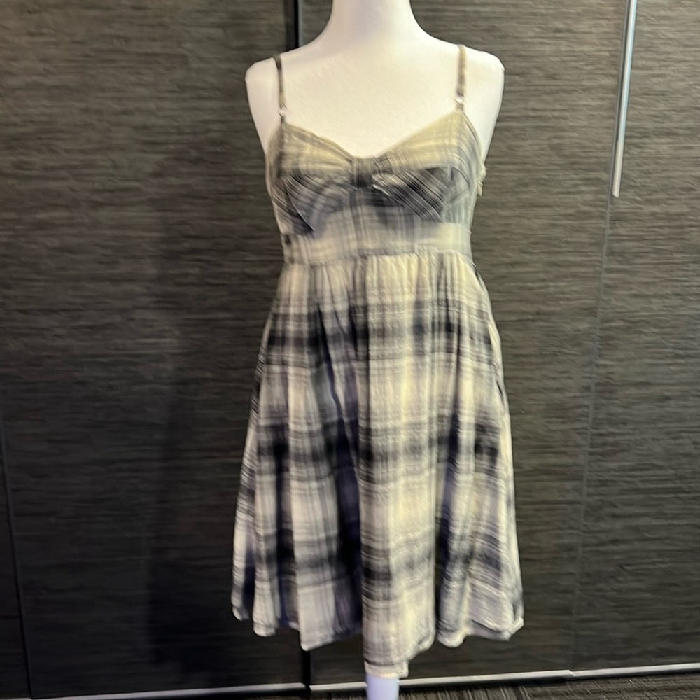 Converse One Star Gray Plaid Sun Dress